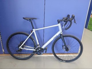 Bicicleta de carretera aluminio freno de disco Triban RC