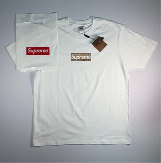 Camiseta Supreme Box Logo Burberry