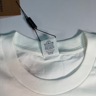 Camiseta Supreme Box Logo Burberry