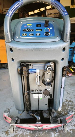 Fregadora Nilfisk SC530 GO-LINE