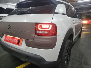 Citroen C4 Cactus 1.6e-HDi Shine ETG6 92