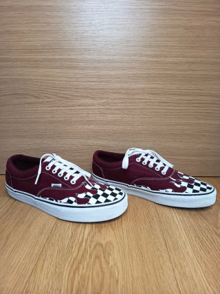 Zapatillas Vans diseño llamas