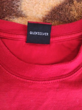 Camiseta Quiksilver Roja