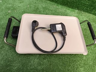 Plancha eléctrica con asas