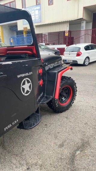 Mahindra CJ540 1990