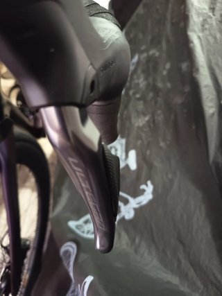 Grupo Shimano Ultegra Di2 con Bielas Dura Ace