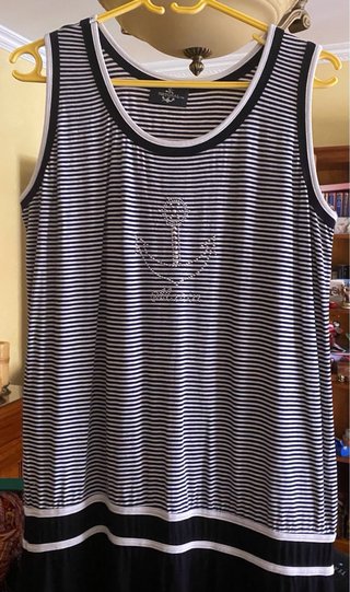 Vestido marinero con ancla y tachuelas tallaxl