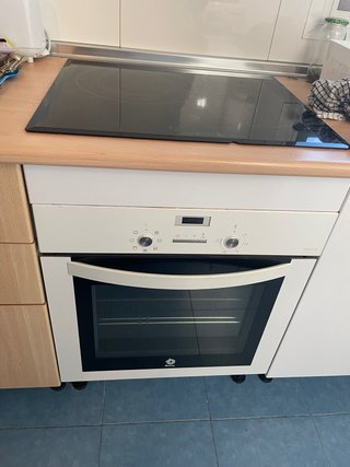 Vitrocerámica induccion y Horno