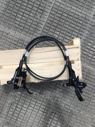 Frenos Shimano MT520 4 pistones nuevos