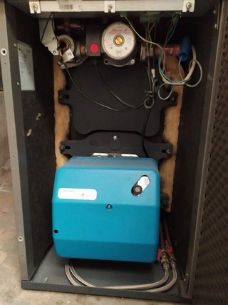 Caldera gasoil 50kw + depósito 500L