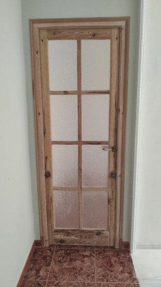 Puerta de interior de madera