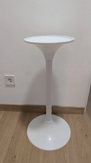Jaula para pájaros con pie
