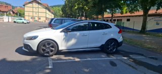 Volvo V40 2015