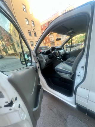 Renault Trafic 2010 itv recien pasada