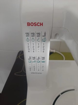 Robot amasador Bosch 4400/03