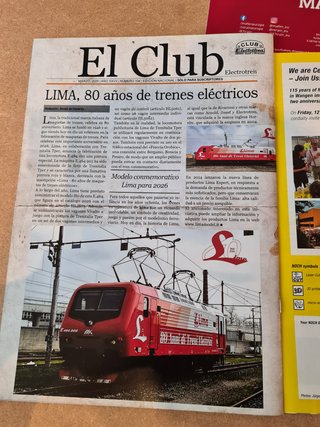 Revista Club Electrotren 104 y catálogos modelismo