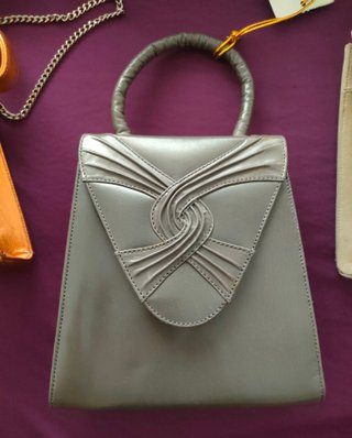 6 Bolsos nuevos a 10 € cada uno y todos 50 €