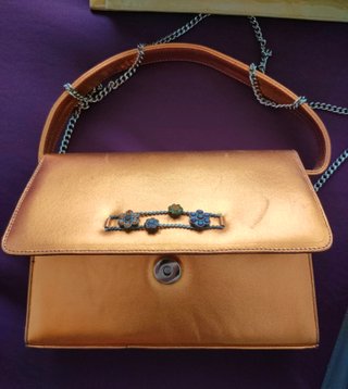 6 Bolsos nuevos a 10 € cada uno y todos 50 €