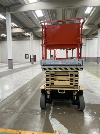 Plataforma Elevadora JLG 3246