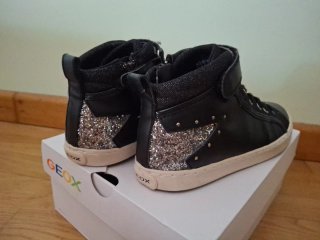 Tenis Geox Talla 34 Negro Brillante