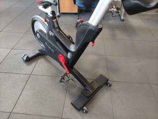 Bicicleta de Spinning Tomahawk 07
