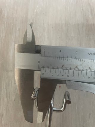 5 Ganchos simples para panel perforado