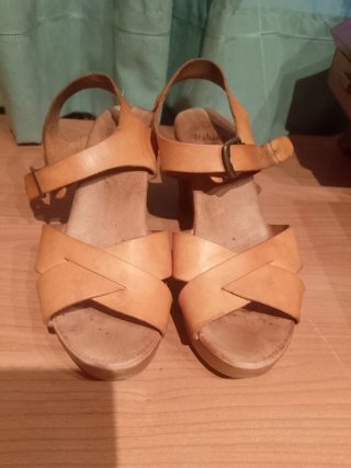 Sandalias de piel Mohino