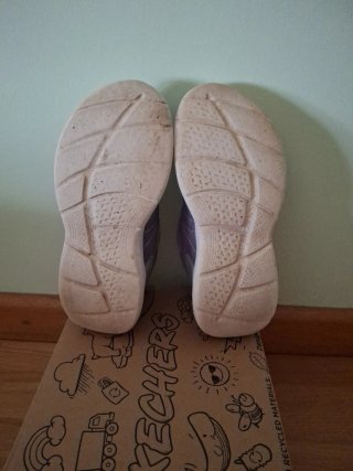 Tenis Skechers Talla 33 Niña
