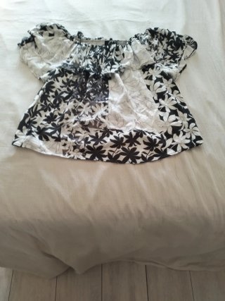 Camiseta Desigual floral