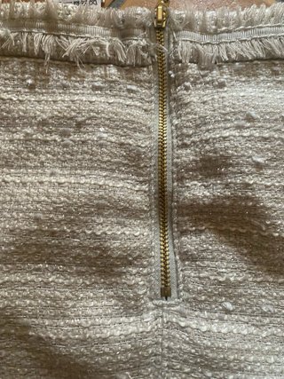 Falda tweed beige y plateada