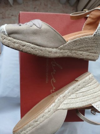 Alpargatas Cuña Cabrera Beige