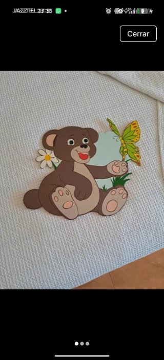 Decoración infantil pared echo a mano y pintado