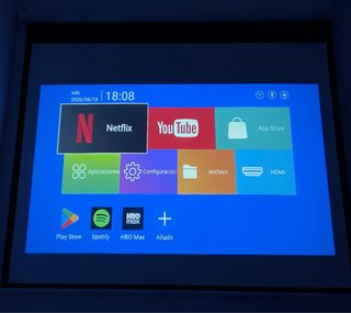 Pantalla de proyector enrollable
