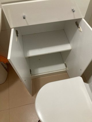 Mueble de baño blanco