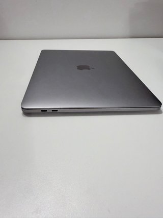 MacBook Pro 13 Touch Bar i5