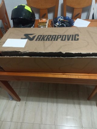 Akrapovic Escape BMW S1000XR Titanio