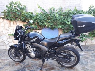 Honda CBF 600 Naked Negra