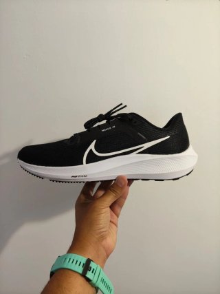 T46 Nike Pegasus 40 Negras