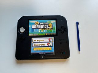 Nintendo 2DS + 80 juegos