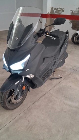 SYM Joymax Z 125cc Negra