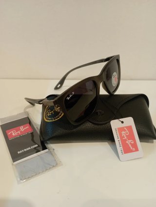 Gafas de sol polarizadas negras