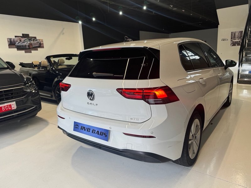 Volkswagen Golf 2022, foto 4