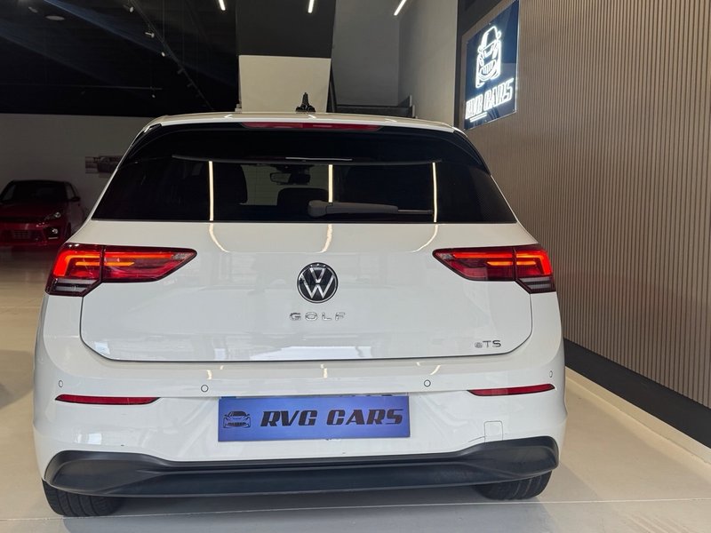 Volkswagen Golf 2022, foto 10