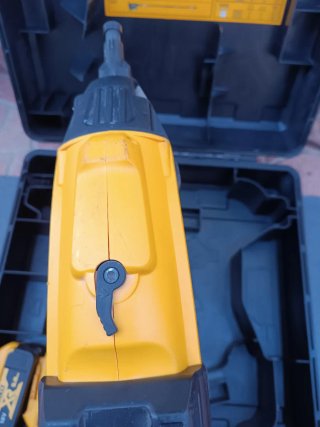 DEWALT DCN890 XR 18V