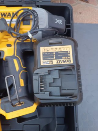 DEWALT DCN890 XR 18V