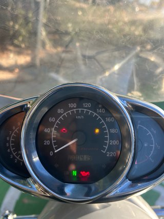 Harley-Davidson V-Rod Plata