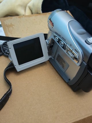 Videocámara JVC D240E sin probar