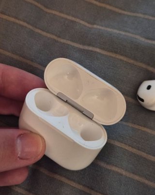 AirPods 4 ANC originales con empaque completo