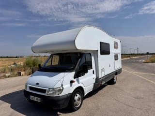 Autocaravana Ford Transit 2.4TDCI