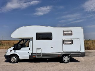 Autocaravana Ford Transit 2.4TDCI